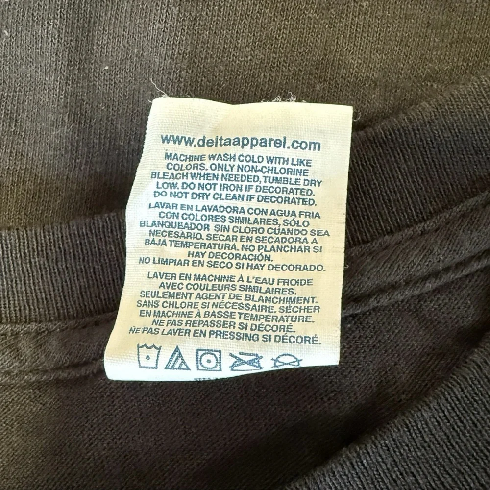 Delta pro weight Army 2000’s Y2K Black‎ Tee with Yellow and White Army Graphic